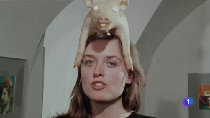 Telediario 1 - Familiares y amigos despiden a Ouka Leele, la fotógrafa de la 'Movida Madrileña'