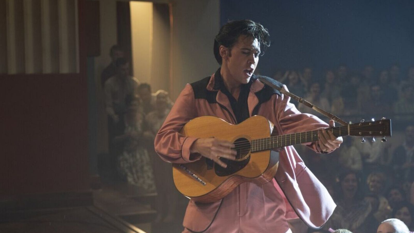 Baz Luhrman presenta en Cannes su biopic de Elvis Presley protagonizado por Austin Butler y Tom Hanks | Ver