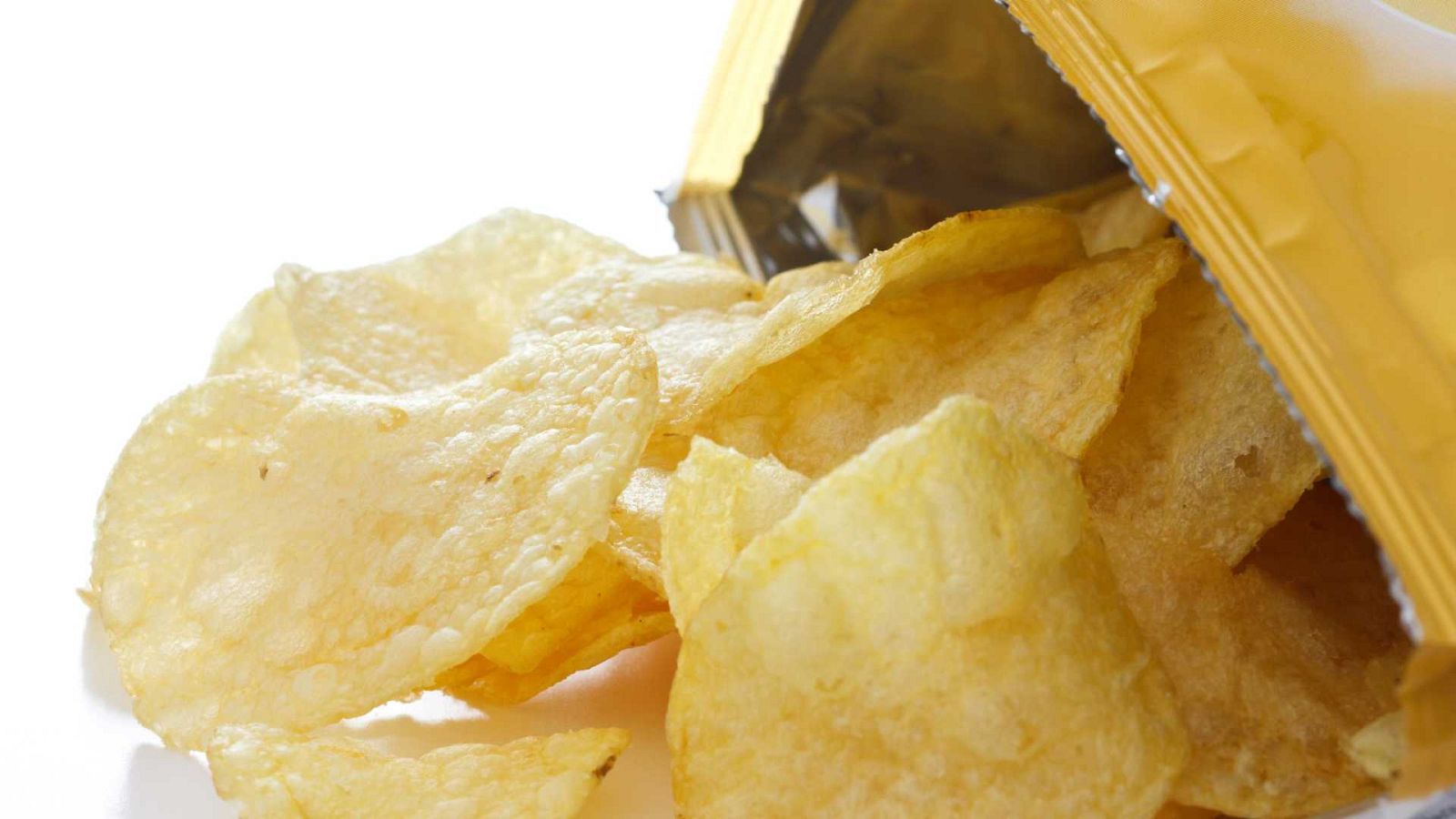 Desciframos las versiones light de los productos envasados