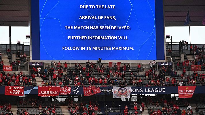 Fútbol - Aficionados asaltan una puerta de Saint Denis y se retrasa el inicio de la final de Champions