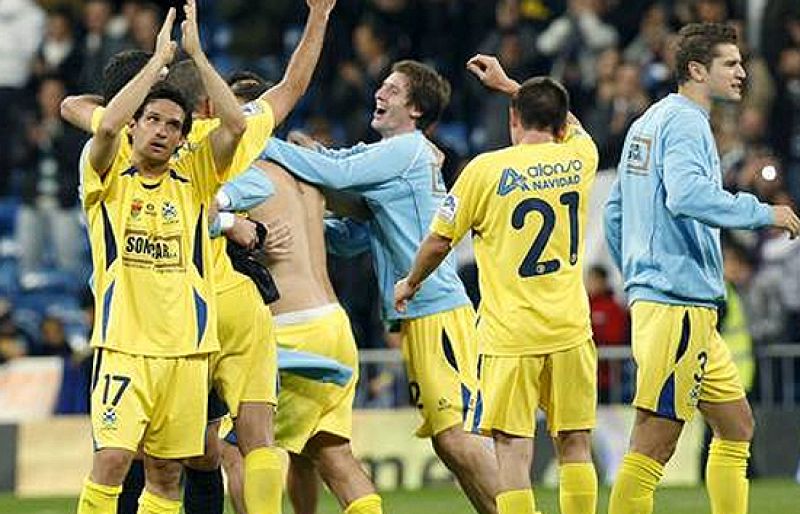 La eliminación del Real Madrid en la Copa del Rey a manos del Alcorcón, un modesto equipo de Segunda B que sacó los colores al todopoderoso equipo de Florentino.
