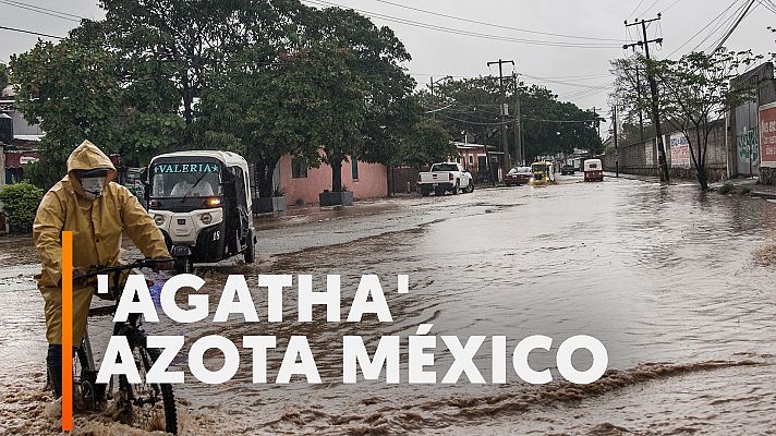 El huracán Agatha llega a la costa del sur de México