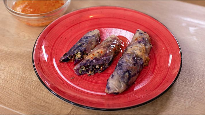 Menudos Torres - Receta de rollitos de primavera con salsa