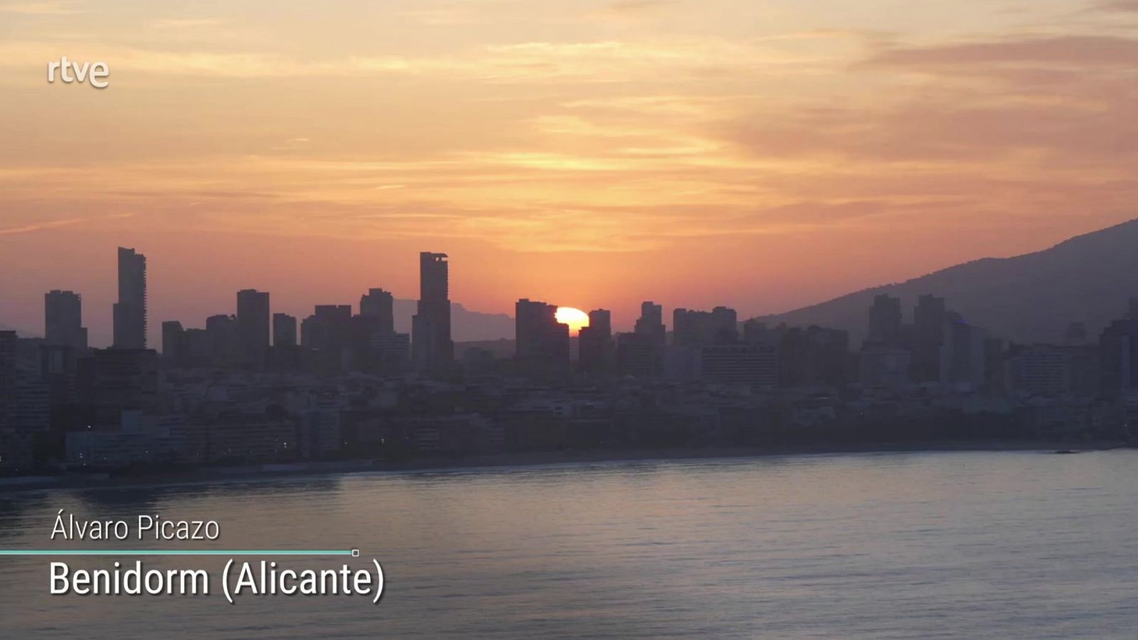 Una borrasca al oeste de Portugal afectará a Galicia, área Cantábrica occidental y noroeste de Castilla y León - ver ahora