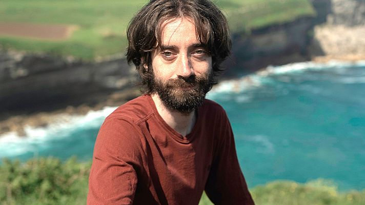 Página Dos - "Lo demás es aire": recuerdos, infancia, comunidad