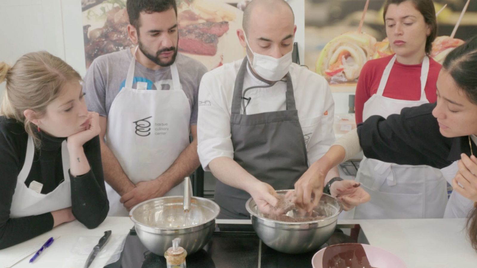 Técnicas de vanguardia y emplatado con los aspirantes de MasterChef 10