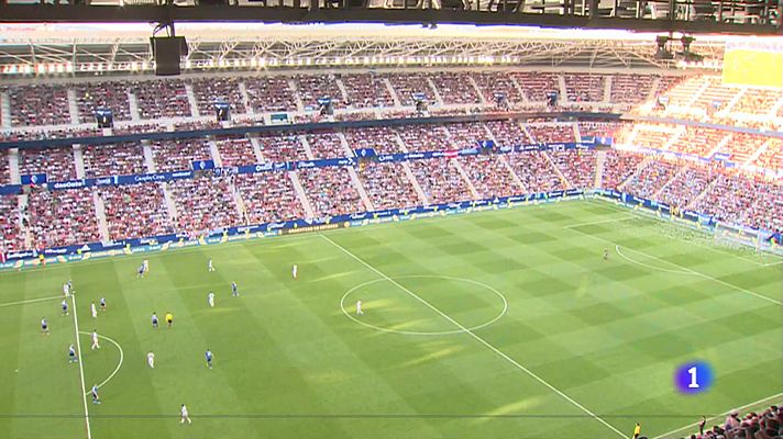 Repóker de Messi con Argentina en El Sadar