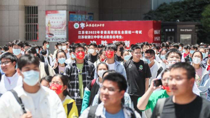Telediario 1 - Comienza el 'gaokao', la selectividad china