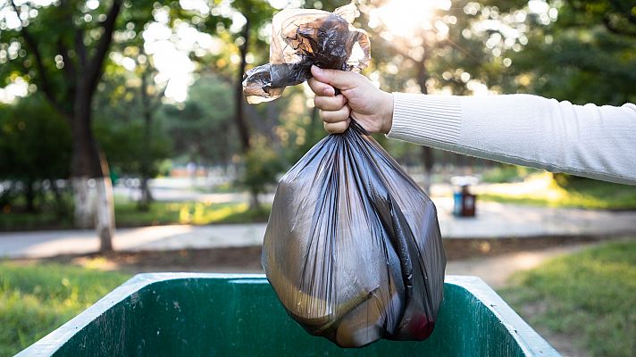La ley contra el desperdicio alimentario prevé multas de hasta 60.000 euros
