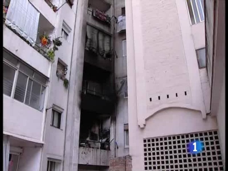 Mueren cuatro miembros de una familia en Barcelona a causa de un incendio
