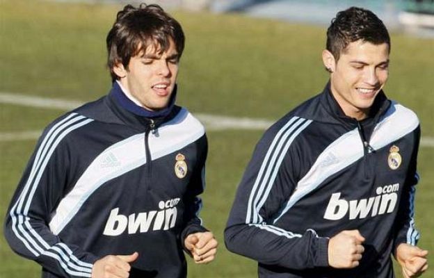  - Kaká se reincorpora al grupo