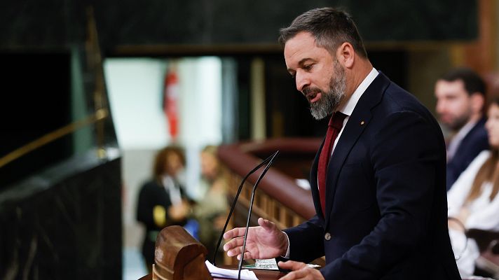 Informativo 24h - Abascal cree que Sánchez está "secuestrado" por los independentistas y éste responde: "Tiene dificultades para saber cómo funcionan las democracias"