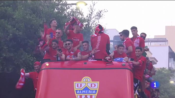 Noticias Andalucía - El Granada C.F. y la U.D. Almería planifican plantilla