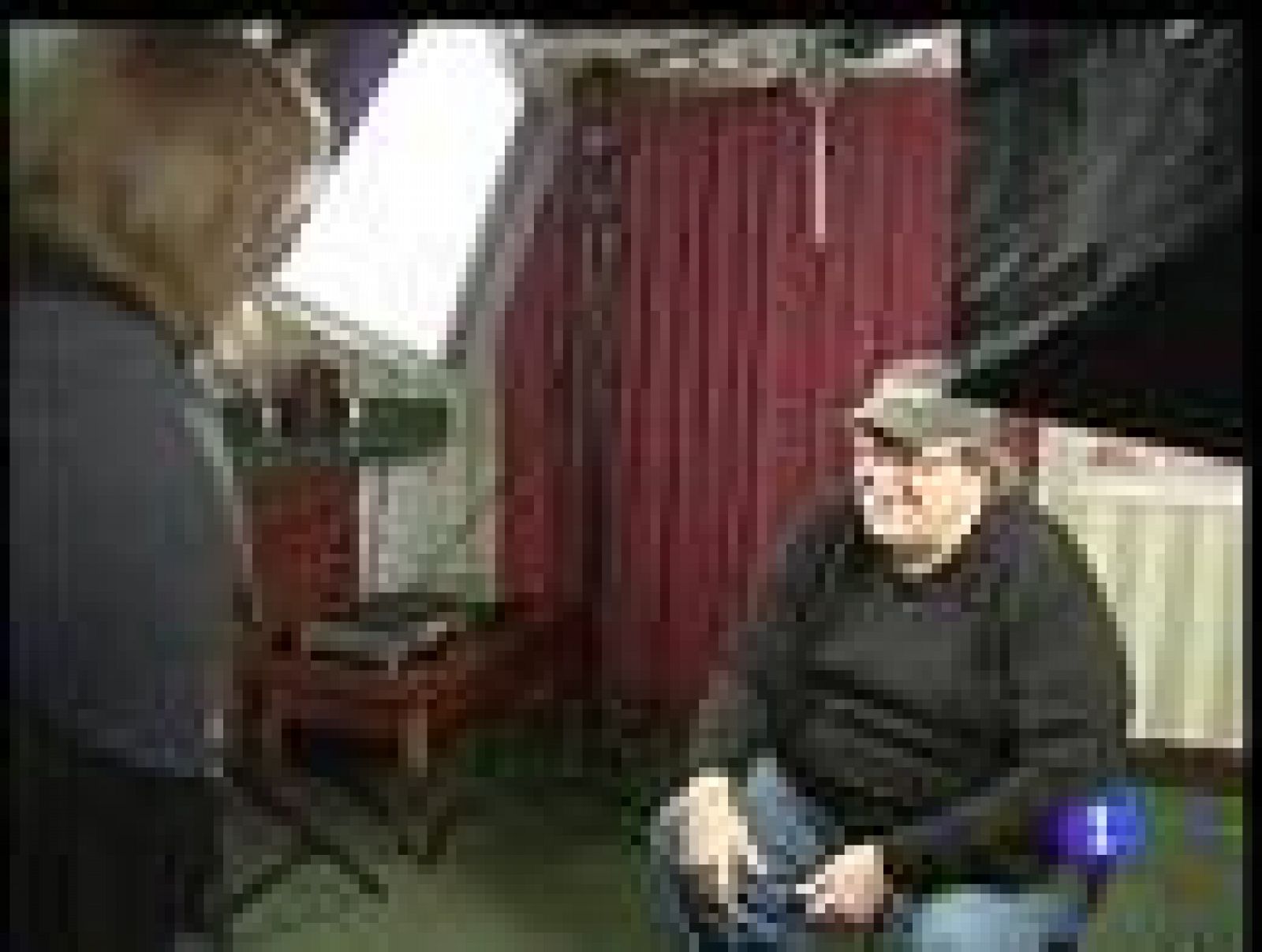 Michael Moore critica el capitalismo | Ver