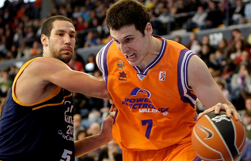 El Power Electronics Valencia ha confirmado su papel de cabeza de serie en la Copa con una gran victoria ante el Gran Canaria 2014.