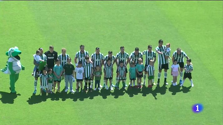 Noticias Andalucía - Carracedo y Calderón, primeros fichajes