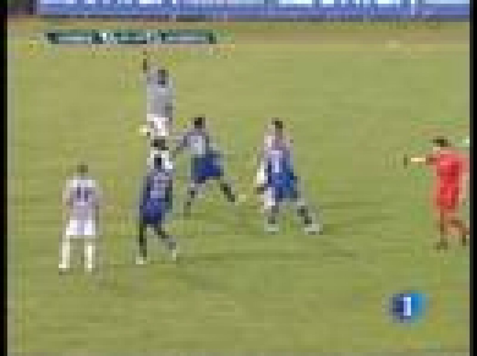 El conjunto de Quique se ha fijado en el jugador de la Juventus Molinaro para reforzar su defensa, aunque tendrá que luchar con el Stuttgart, también interesado en su cesión.