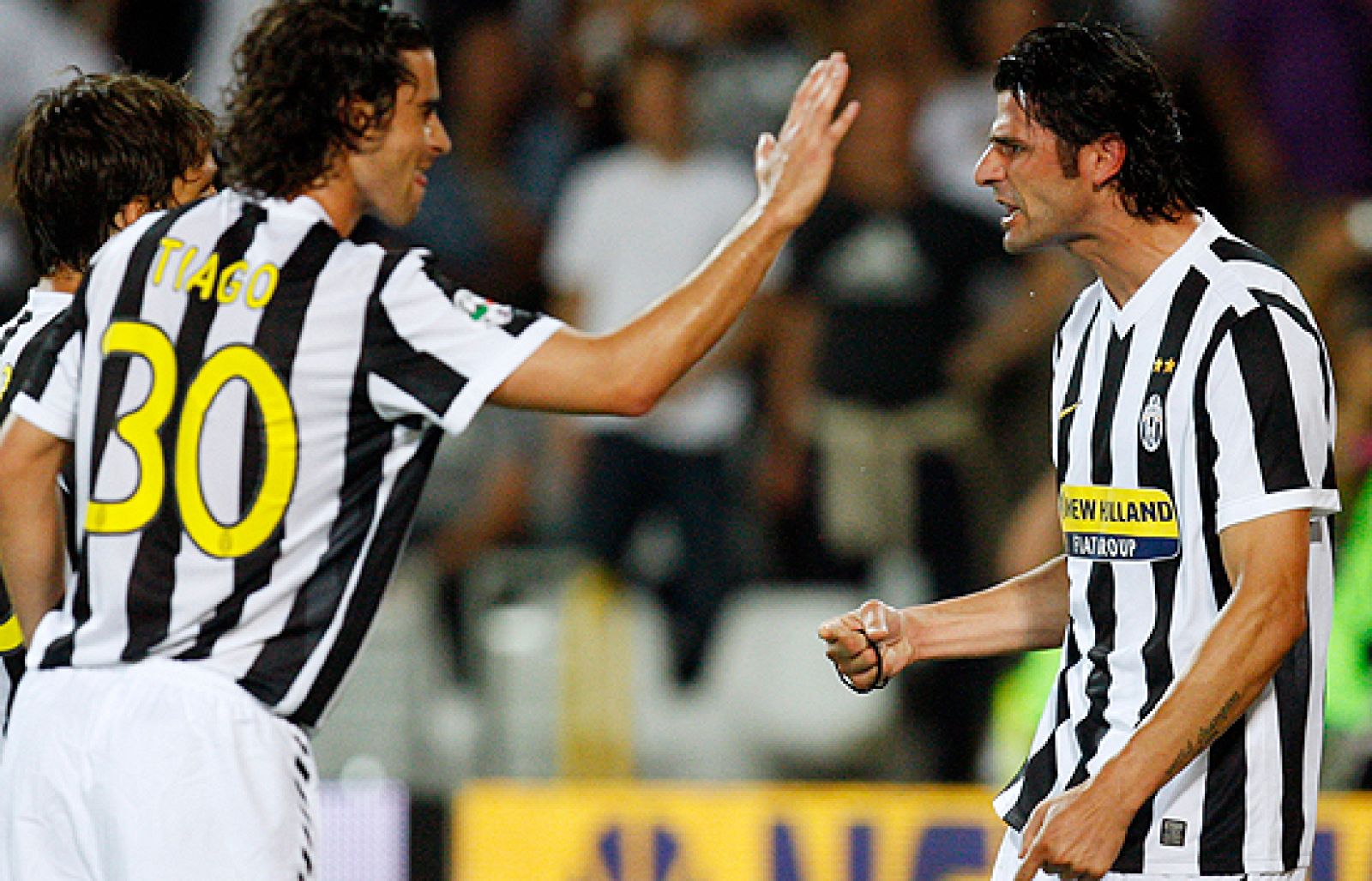 El conjunto de Quique se ha fijado en el jugador de la Juventus Molinaro para reforzar su defensa, aunque tendrá que luchar con el Stuttgart, también interesado en su cesión.