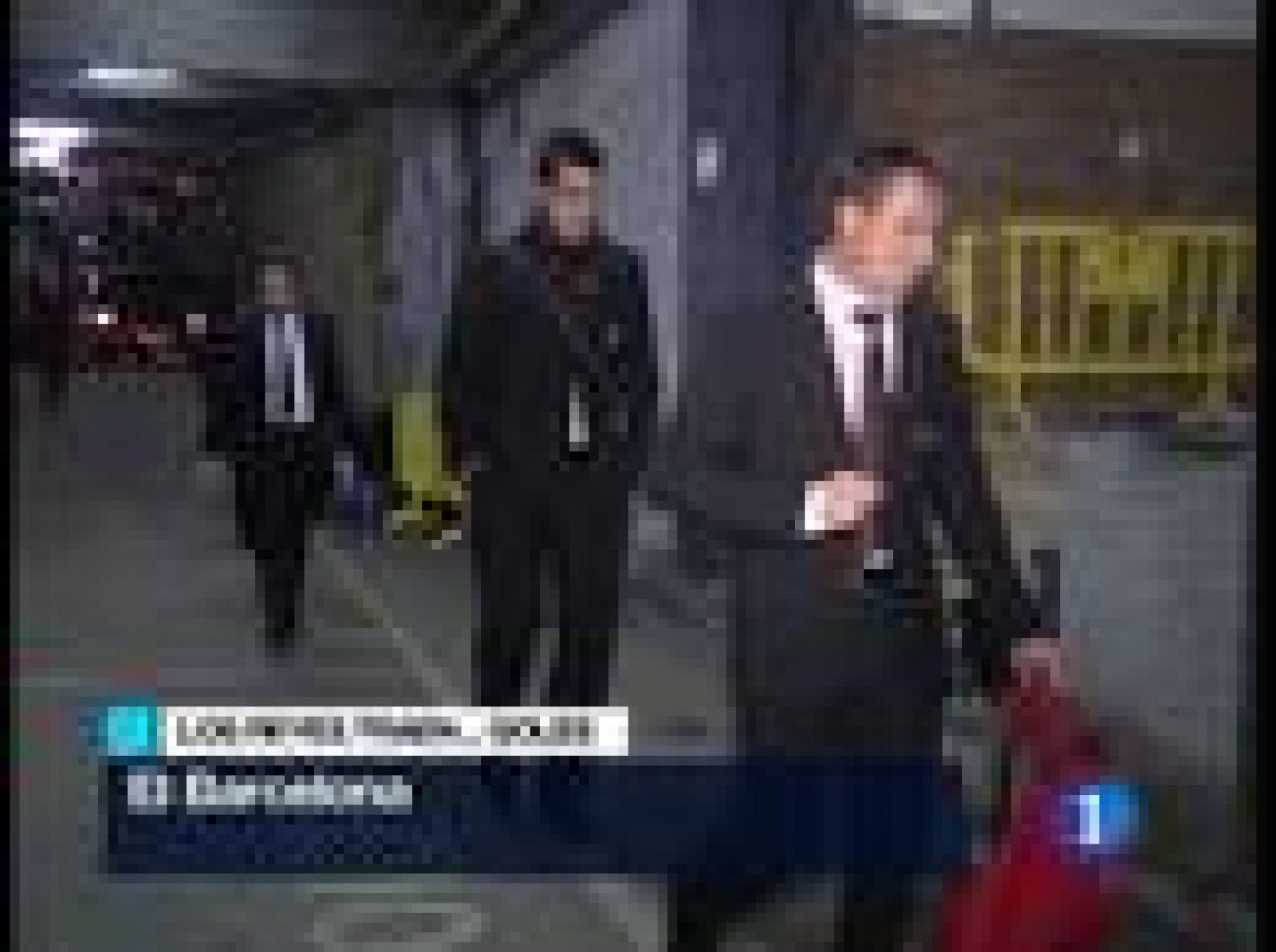 Telediario 2 en cuatro minutos - 05/01/10 | Ver