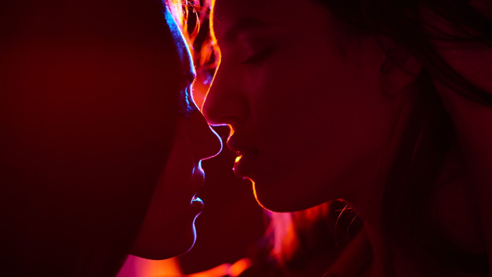 'Chemsex', una práctica más allá del sexo y las drogas: soledad, homofobia y serofobia