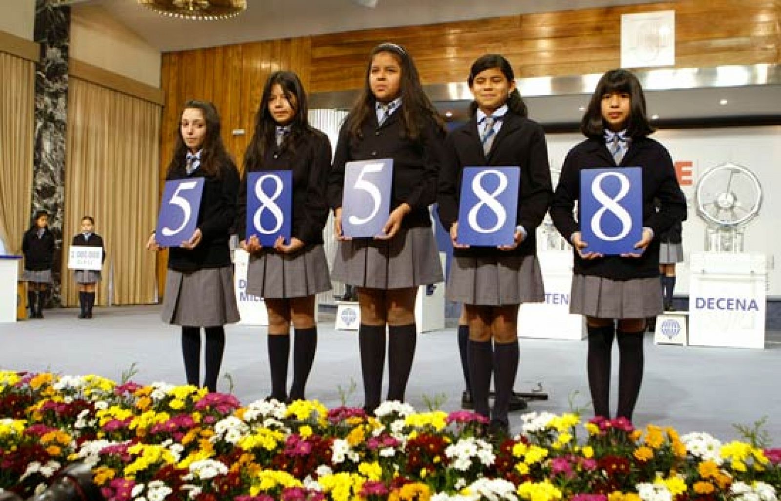 El 58.588 es el número agraciado con el primer premio del sorteo extraordinario de El Niño