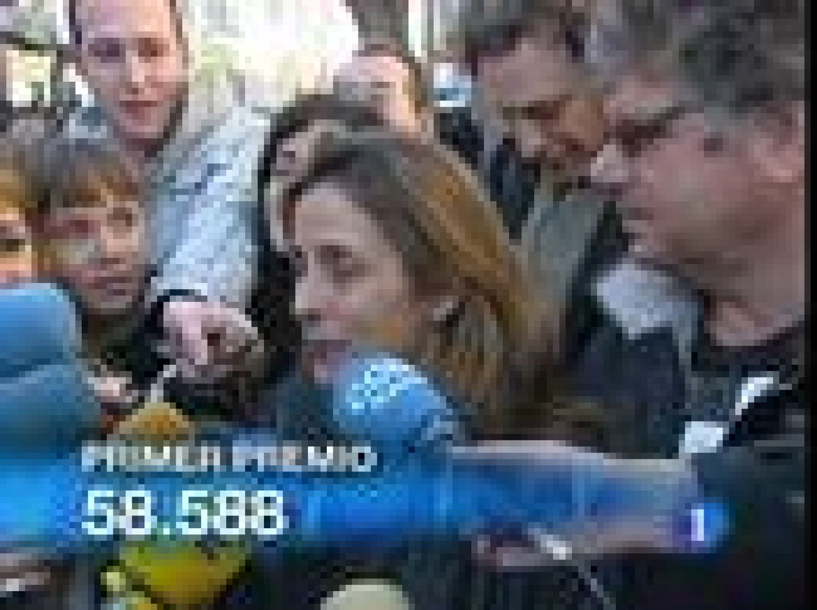 El primer premio del Niño cae en la administración número 1 de Castelldefels | Ver