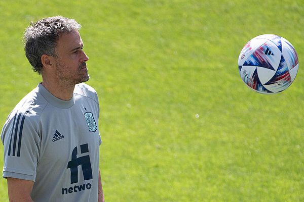 Luis Enrique elegirá entre 60 jugadores su lista para Catar 2022