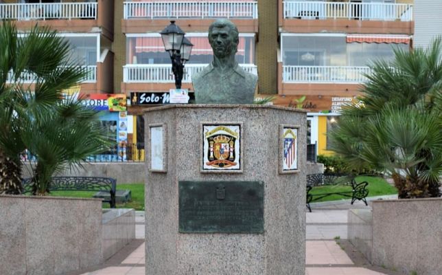 La Roja visita Málaga, la patria del inolvidable Juanito