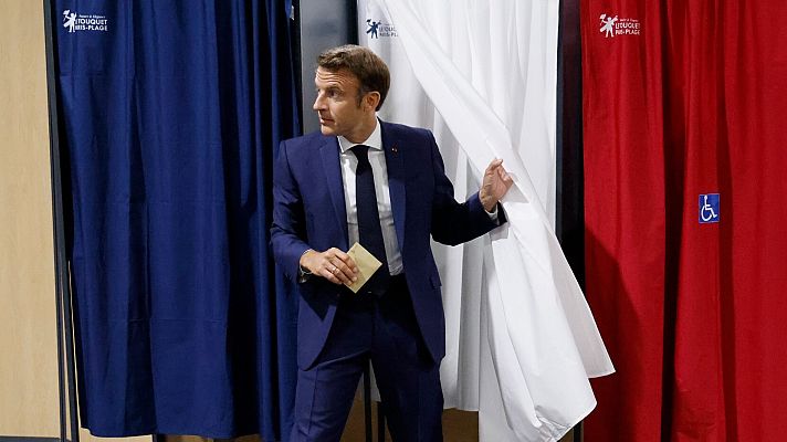 Mélenchon gana terreno a Macron en unas legislativas marcadas por la abstención en Francia