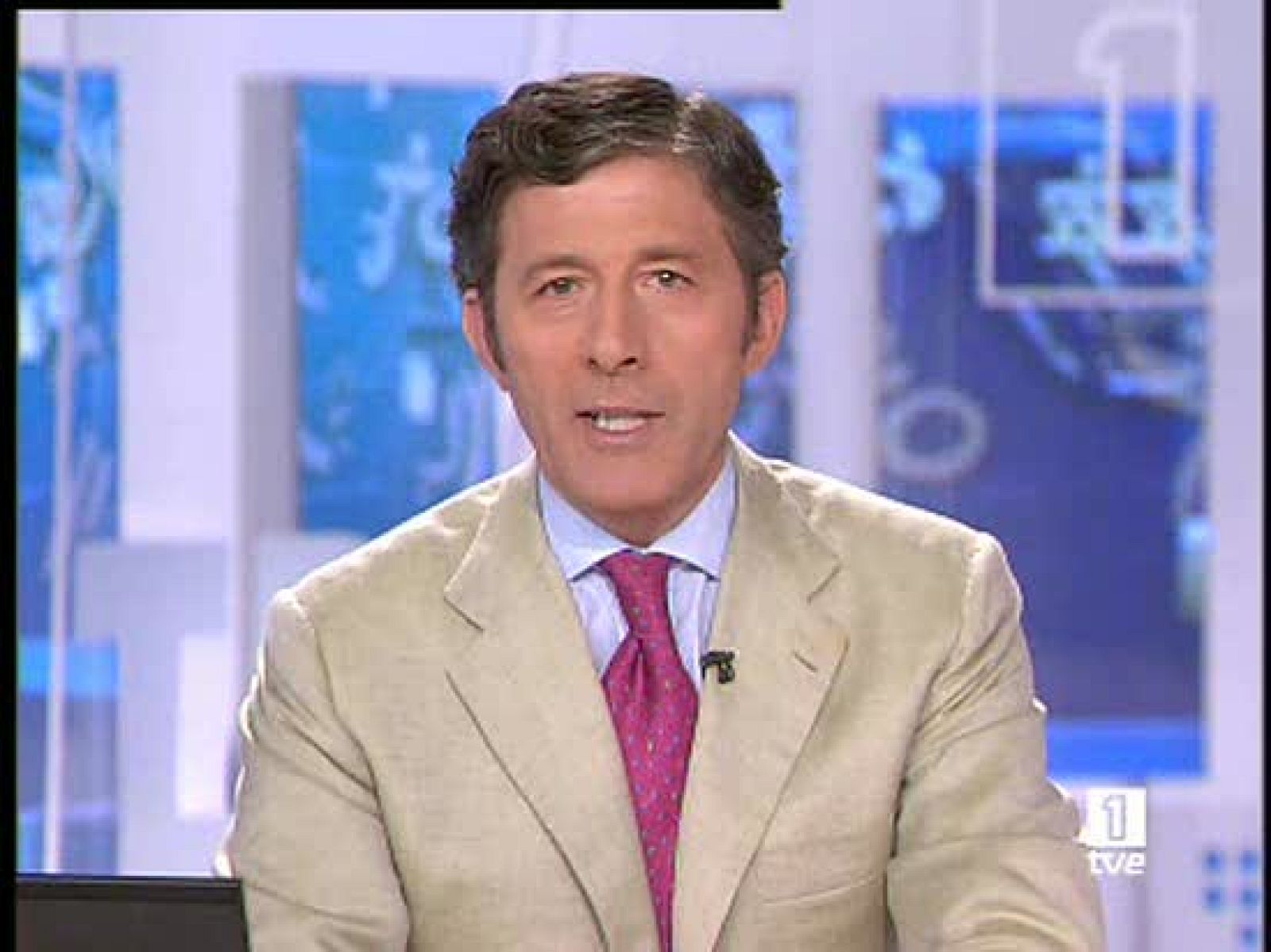 El brasileño Cámara se estrella a 350 kilómetros por hora contra uno de los muros del famoso circuito oval.