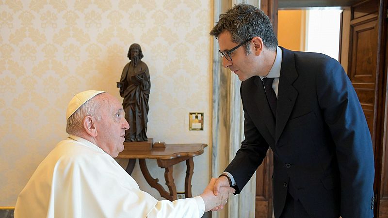 Bolaños y el papa hablan sobre cómo abordar los casos de abusos sexuales en la iglesia española