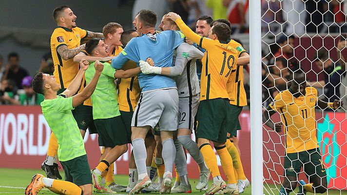 Telediario Matinal - Australia gana a Perú en los penaltis y se mete en el Mundial de Catar 2022