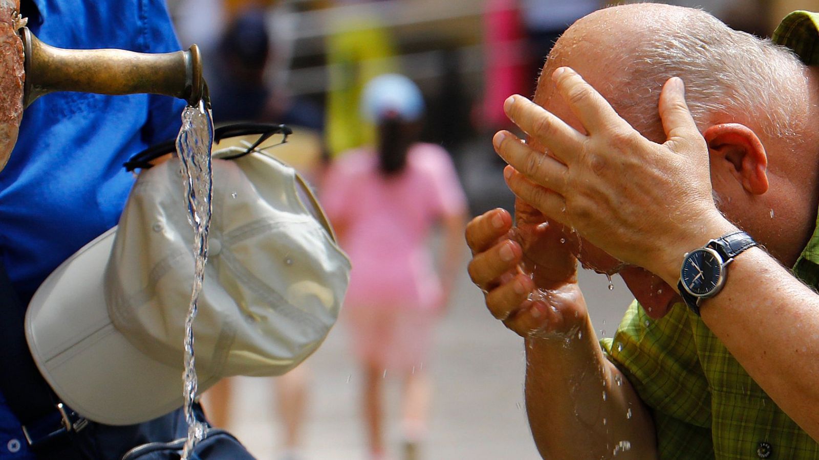 El calor se apodera de la madrugada