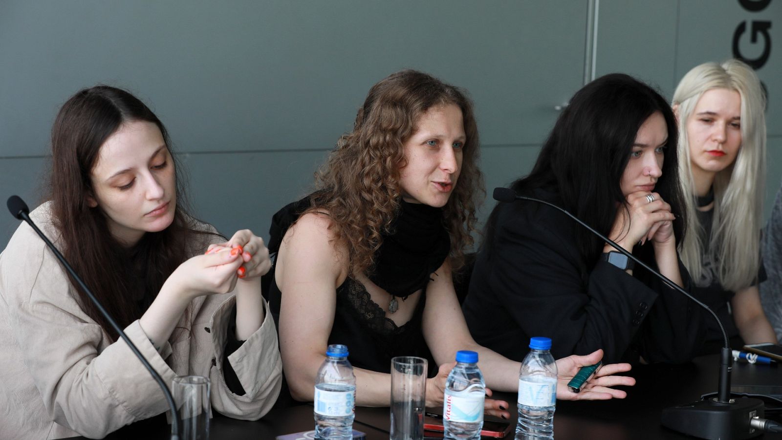 Pussy Riot y su gira contra la guerra