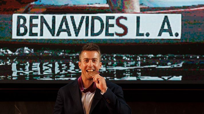 Telediario 1 - El piragüista Sete Benavides recibe el bronce de Londres 2012