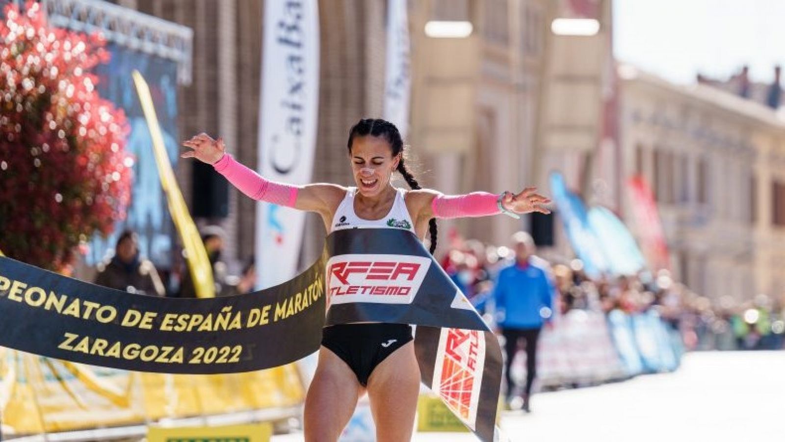 Yésica Más, una campeona pluriempleada