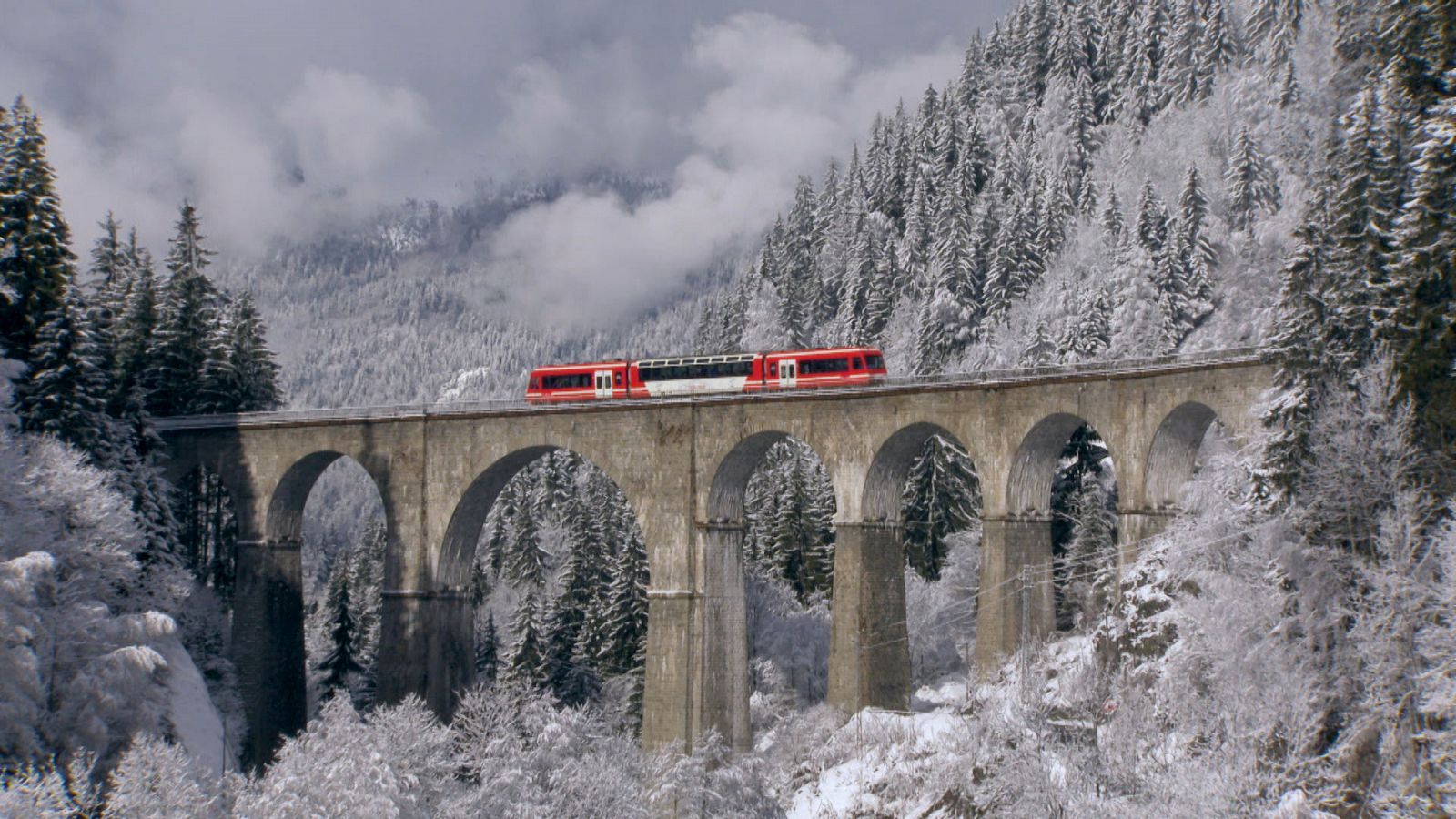 Viajar en tren - Francia: St. Gervais les Bains - Vallorcine+Chamonix - Documental en RTVE