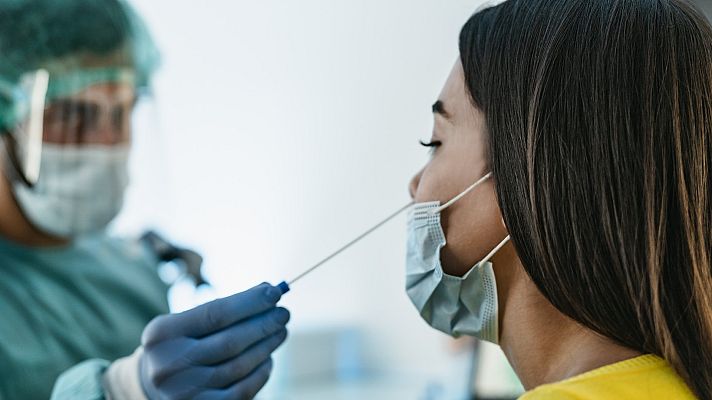 Telediario 2 - Nuevo repunte de COVID por dos subvariantes de ómicron