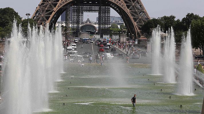 Telediario 1 - Los efectos de la ola de calor en Europa: temperaturas extremas en Francia y sequía en Italia