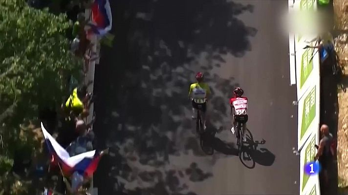 Telediario Fin de Semana - Pogaçar y Majka deciden la victoria de etapa jugando a 'Piedra, papel o tijera'