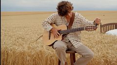 Flash Moda - Guitarricadelafuente, el cantautor del que todo el mundo habla
