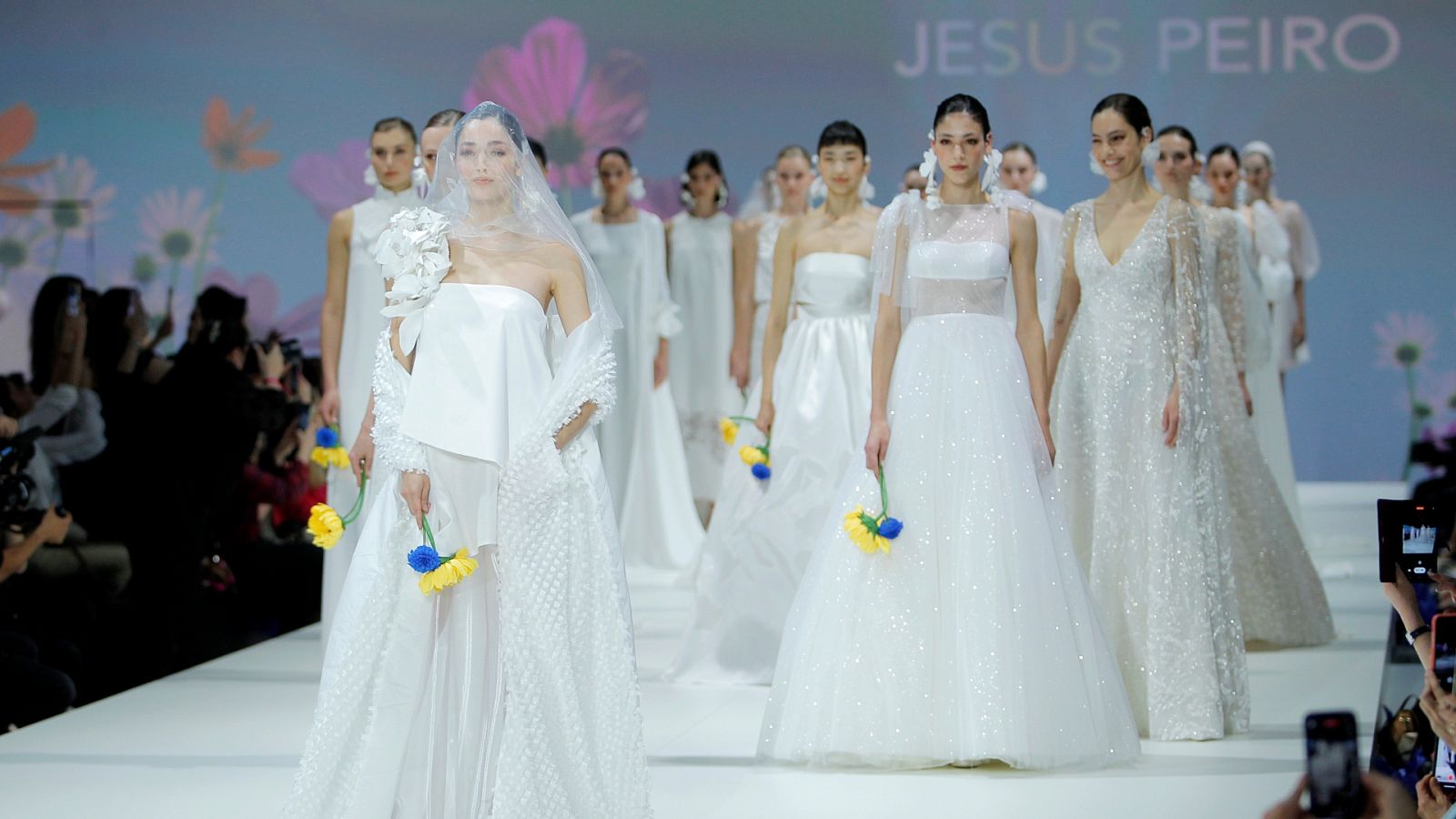 Jesús Peiró: novias llenas de encanto, sencillez y elegancia