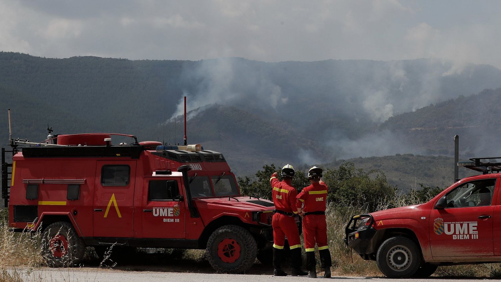 La evolución de los incendios en Navarra es favorable, pero preocupan dos focos   