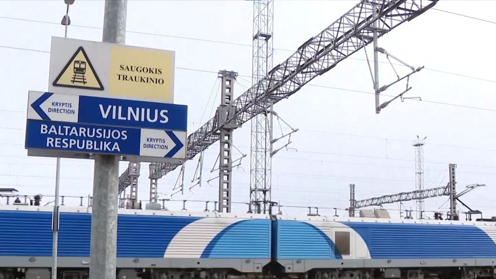 Los habitantes de Kaliningrado hacen acopio de bienes ante el bloqueo lituano   