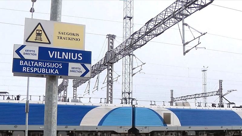 Los habitantes de Kaliningrado hacen acopio de bienes ante el bloqueo lituano   