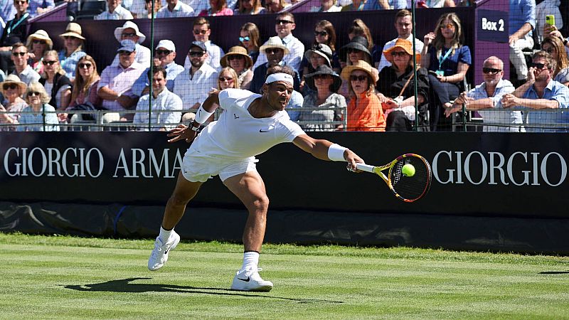 Nadal gana a Wawrinka su primer test antes de Wimbledon -- Ver ahora