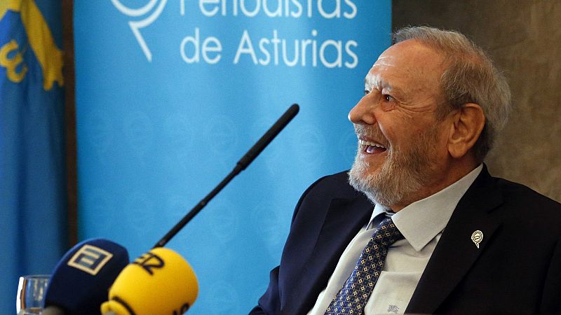 Muere el periodista José Luis Balbín, creador del programa 'La Clave' en TVE, a los 81 años