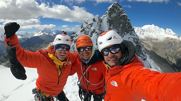 Los hermanos Pou abren dos nuevas vías en Los Andes