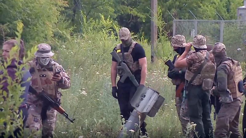 Novoyakovlivka, una aldea sembrada de armas prohibidas por Rusia 