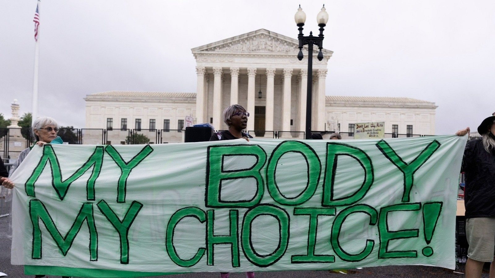 La Corte Suprema deroga el derecho al aborto en EE.UU.